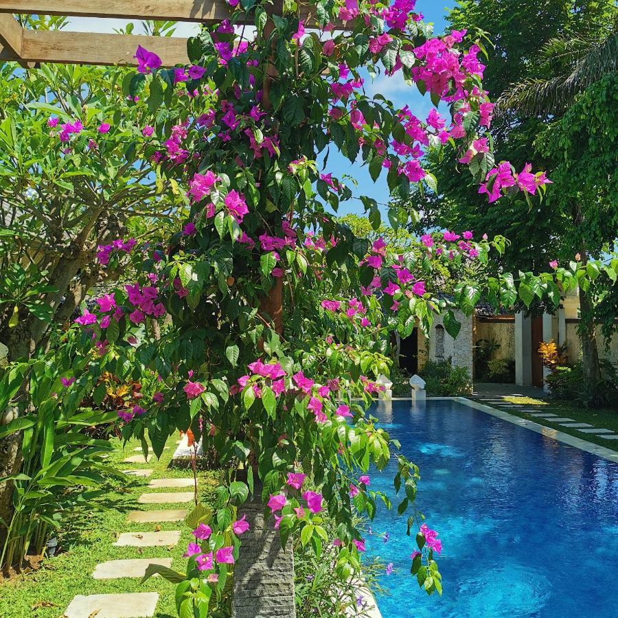 Artoria Dream Villas Bali Nusa Dua  Exterior photo