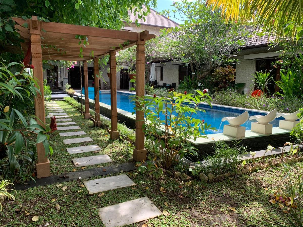 Artoria Dream Villas Bali Nusa Dua  Exterior photo